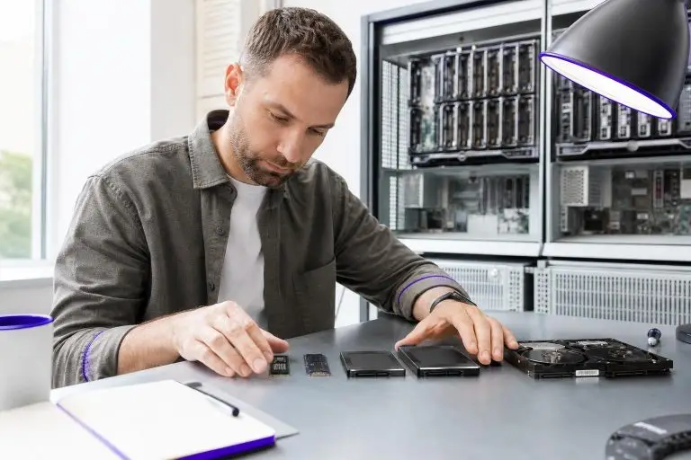 Dedicated Server Storage Selection Guide – NVMe, SSD, and HDD Trade-offs for Production Workloads
